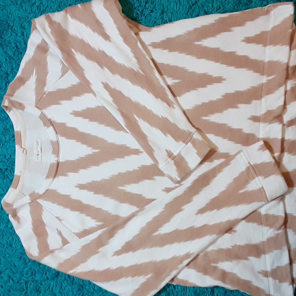 Zig-zag sweather/ crew-neck